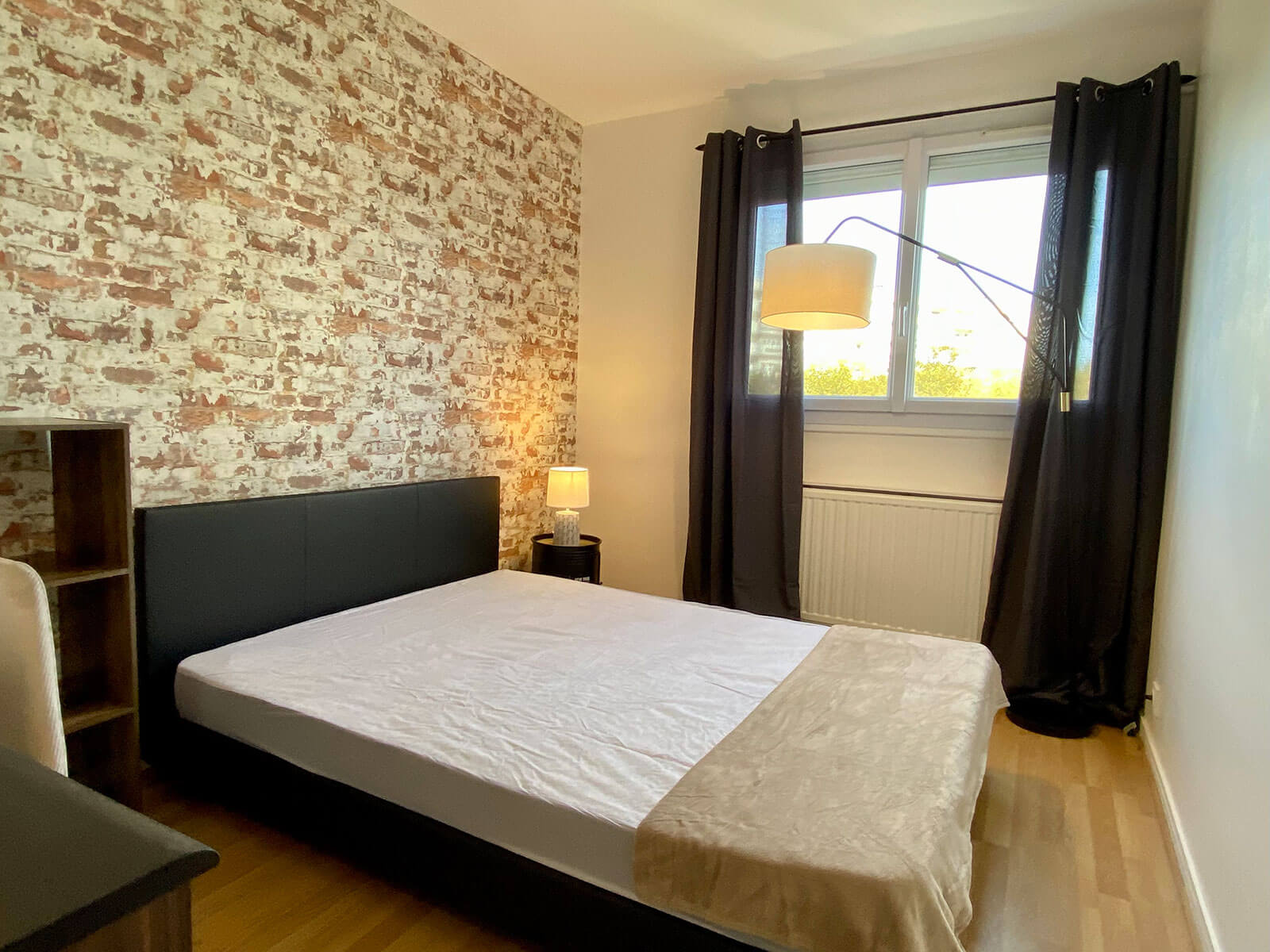 Chambre rénovée avec exigence, accompagnement investissement locatif Bérengère Auvinet